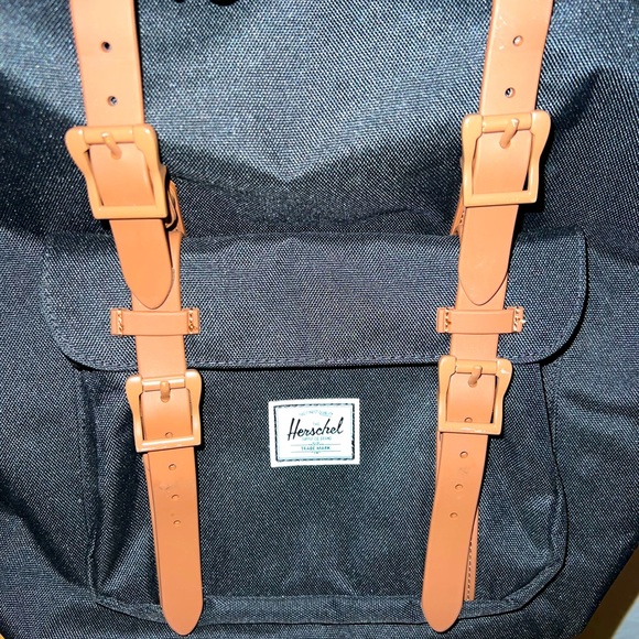 SOLD | Like New Herschel Little America Backpack - Picture 4 of 6